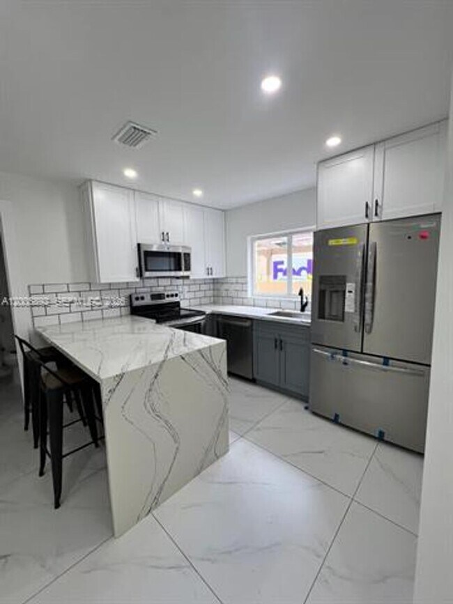 Photo - 3632 SW 112th Ave