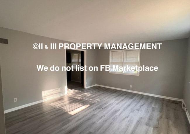 Photo - 8539 Hayes St