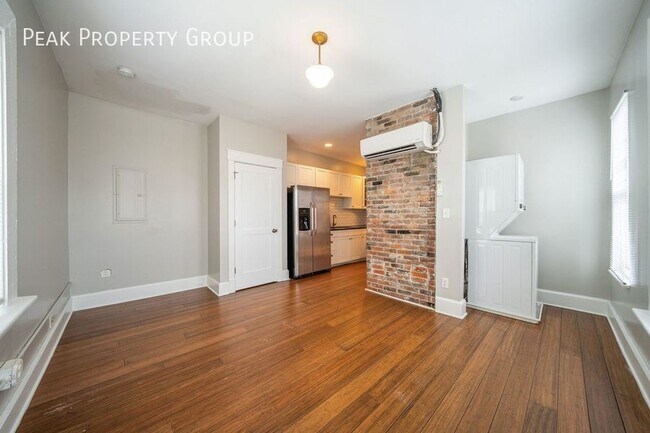 Photo - 531 E Whittier St Unidad B