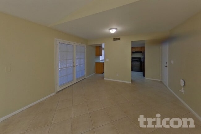 Photo - 2403 S Evergreen Rd