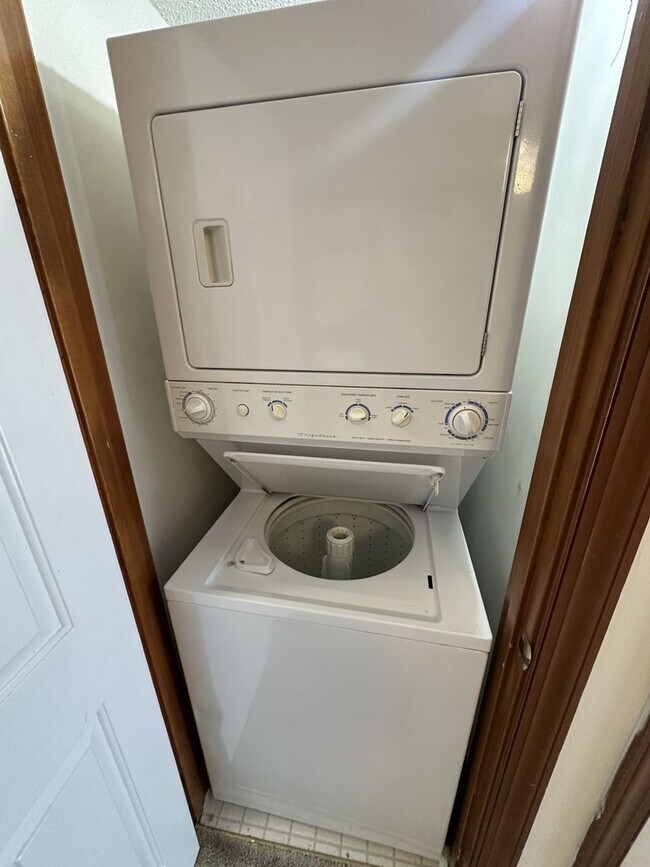 Photo - 1 Bedroom 1 Bathroom Condo!