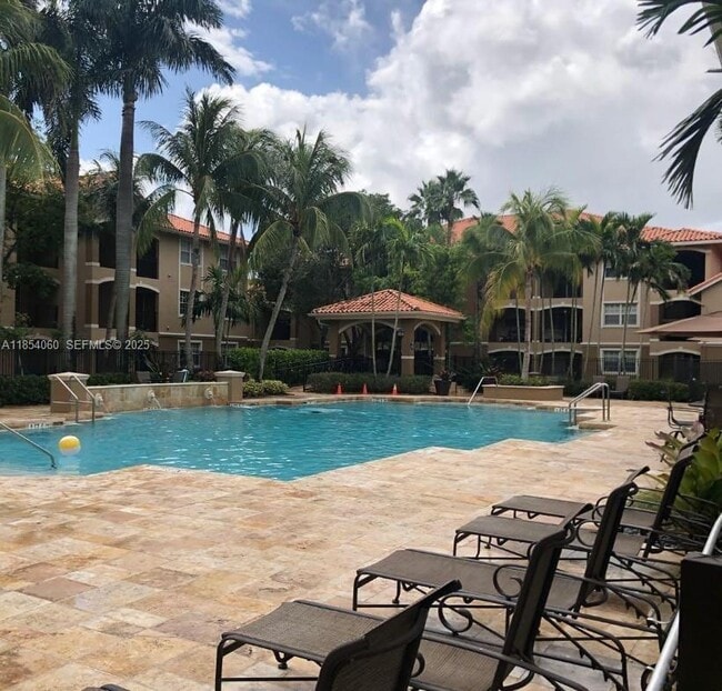 Building Photo - 11630 SW 2nd St Unit 17208