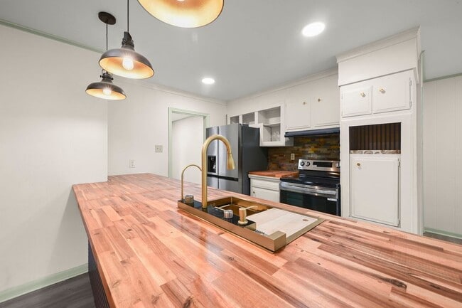 Photo - 9556 Fairway Dr