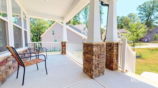 Photo - 495 Village Bend Dr