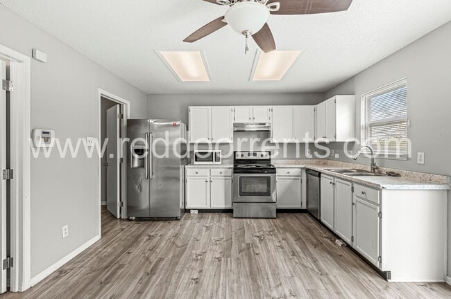 Photo - Charming 3-Bedroom Home in Franklin Gardens