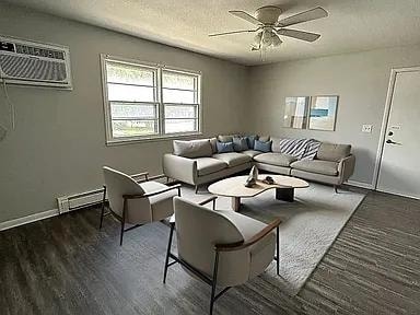 Photo - 602 SE Grant St