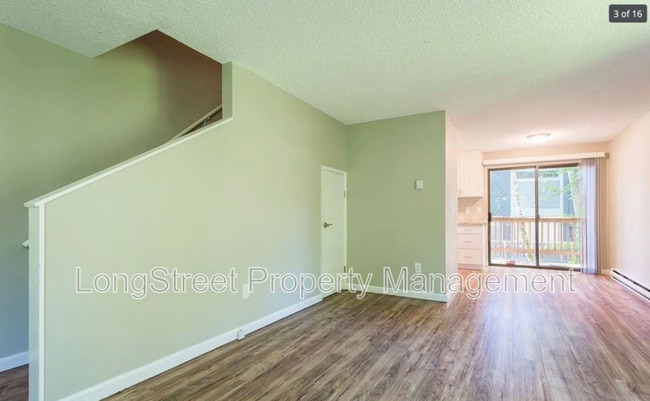 Photo - 4901 SW Beaverton Hillsdale Hwy