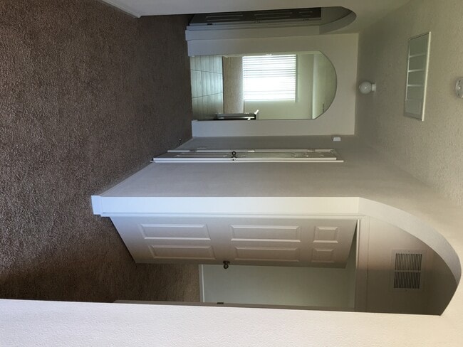 Photo - 1522 Lexington Square SW