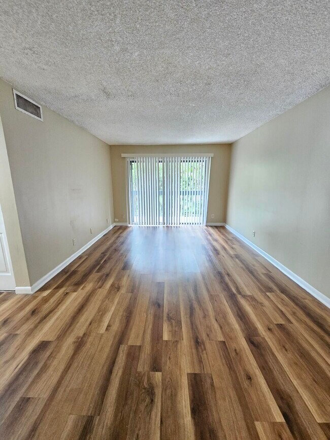 Photo - 1900 N Congress Ave Unit 205