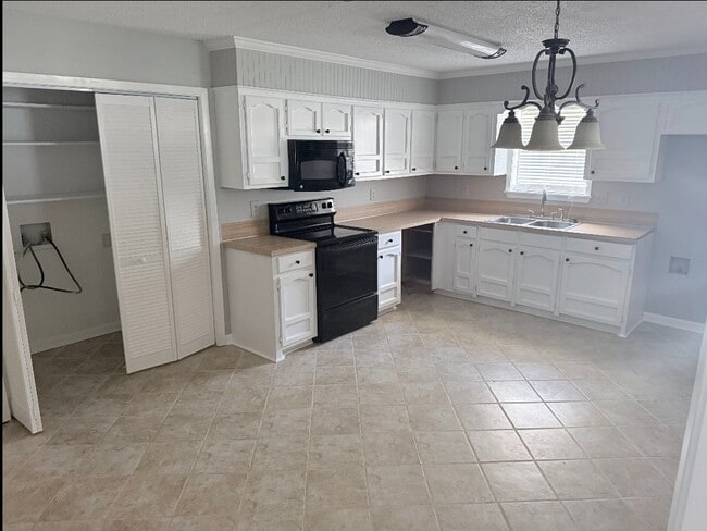 Photo - 107 Crystal Dr