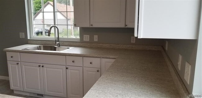 Photo - 8137 Sheridan Dr