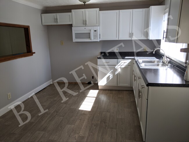 Photo - 707 S Vine St