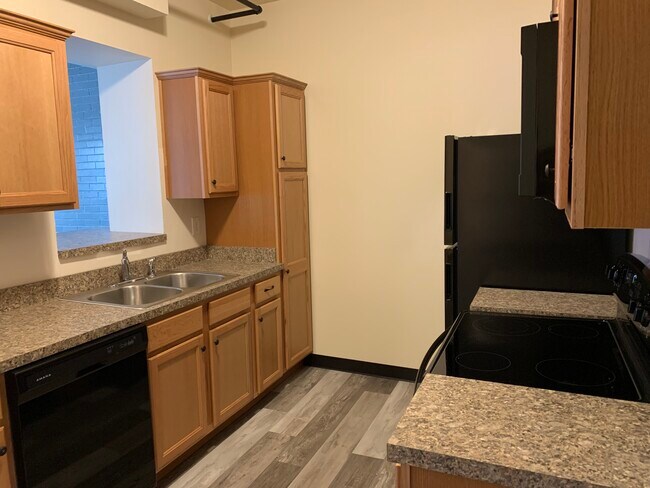 Photo - 535 E Orange St Unit 1 bed 2B