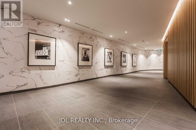 Photo - 160 Flemington Rd Unité 521