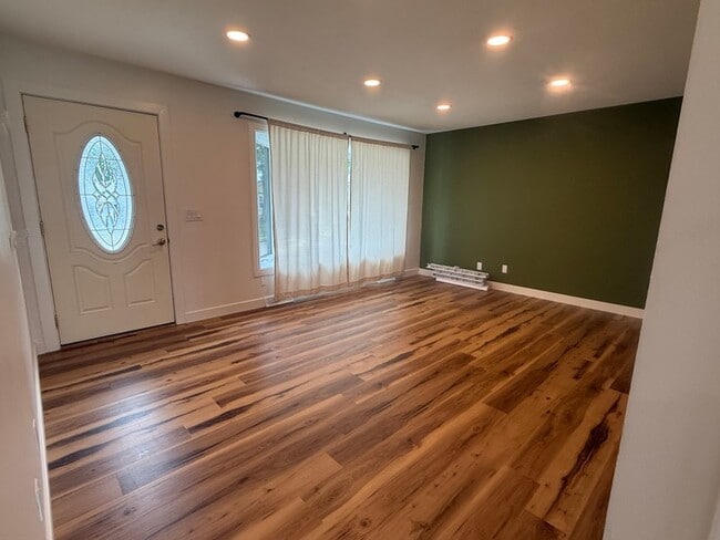 1759 Richie Dr