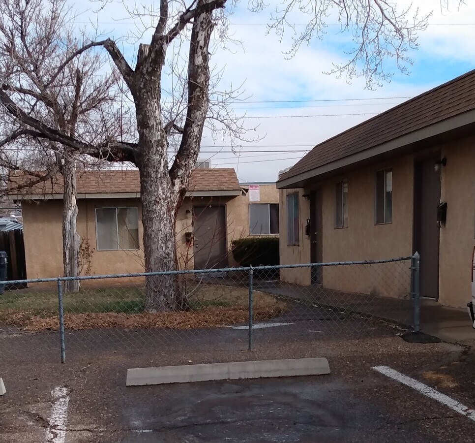 Photo - 304 General Marshall St NE Unit 2