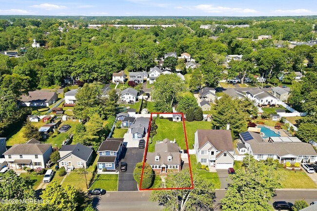 Photo - 1901 Meadow Rd