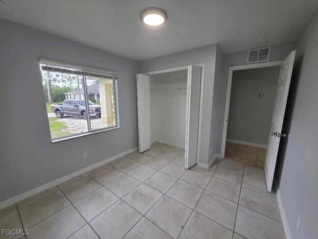 Photo - 2410 Joe Ave S