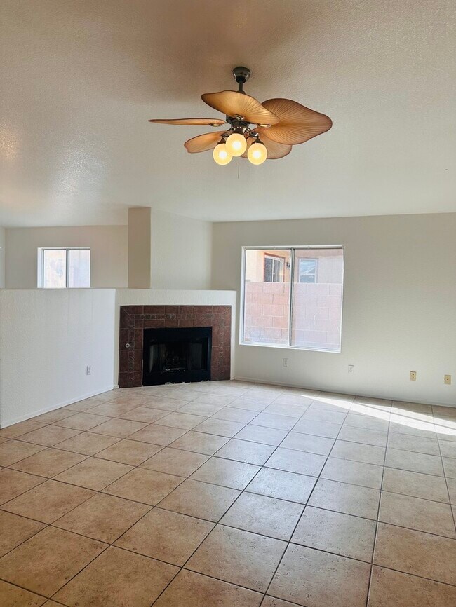 Photo - 2384 W Silverbell Tree Dr