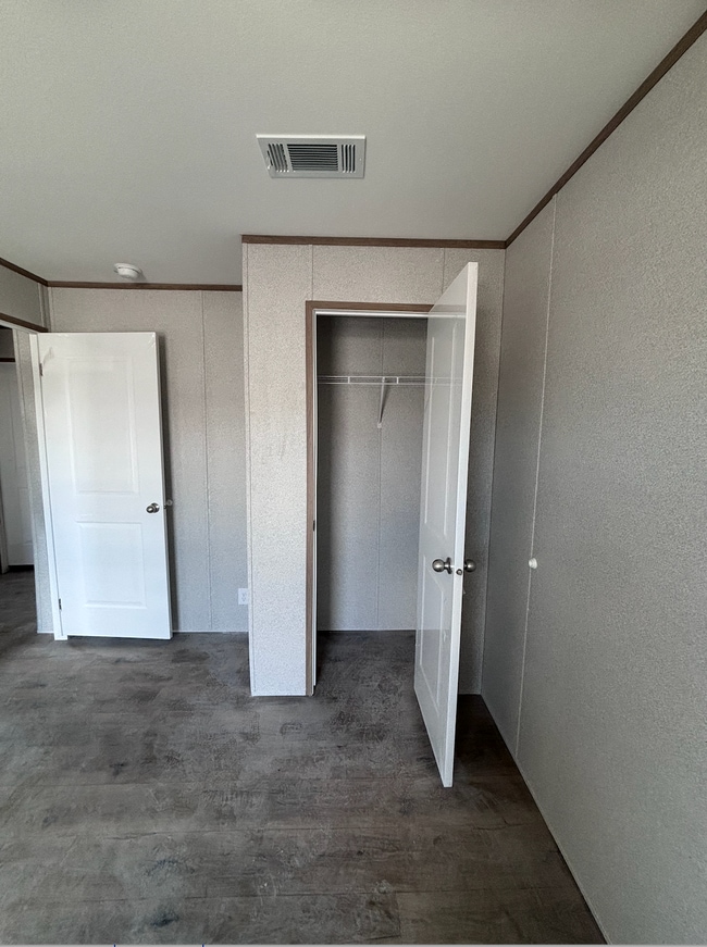 Photo - 7480 SE Eagle Ave