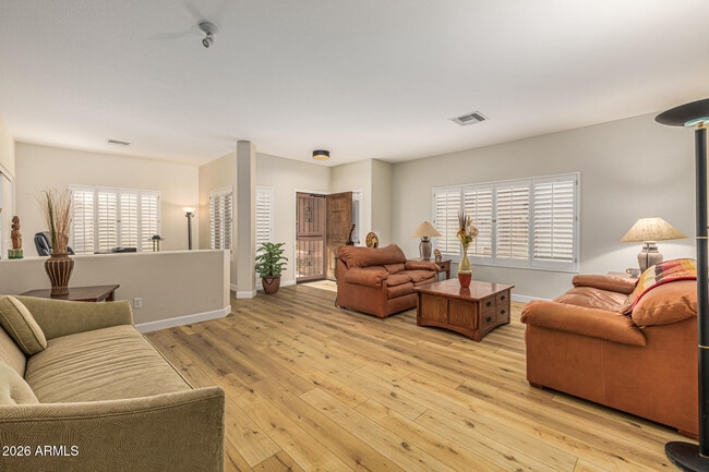 Photo - 6618 W Honeysuckle Dr