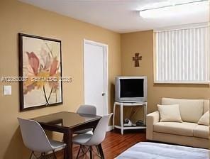 Photo - 3930 S Roosevelt Blvd Unit 0