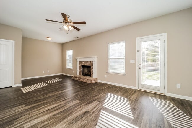 Photo - 79 Moss Way