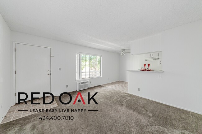 Building Photo - 17821 Halsted St Unit 17