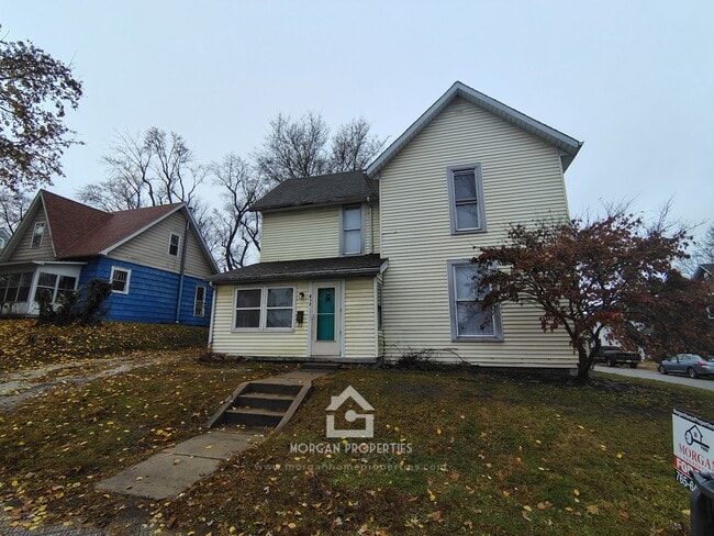 Building Photo - 412 N Lincoln Ave