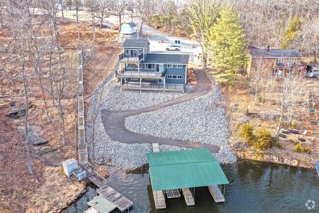 Building Photo - 12147 Pebble Point Rd Rental