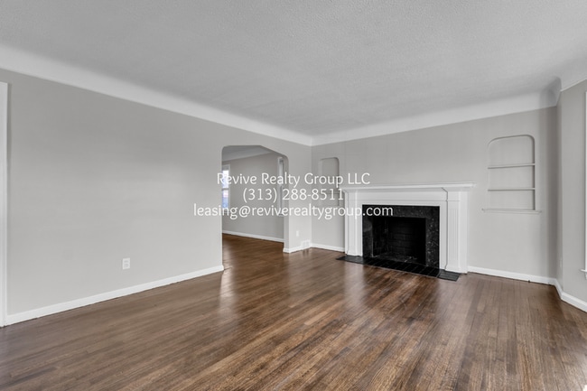 Photo - 18010 Sorrento Ave