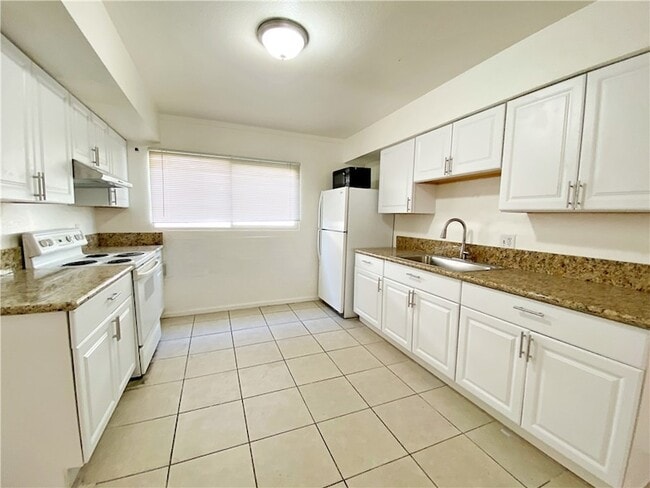 Photo - 1904 Rexford Dr Unit 3