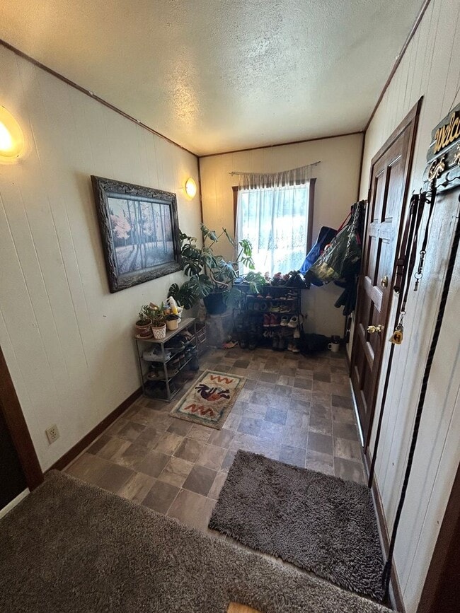 Photo - 2409 Thomas Ave