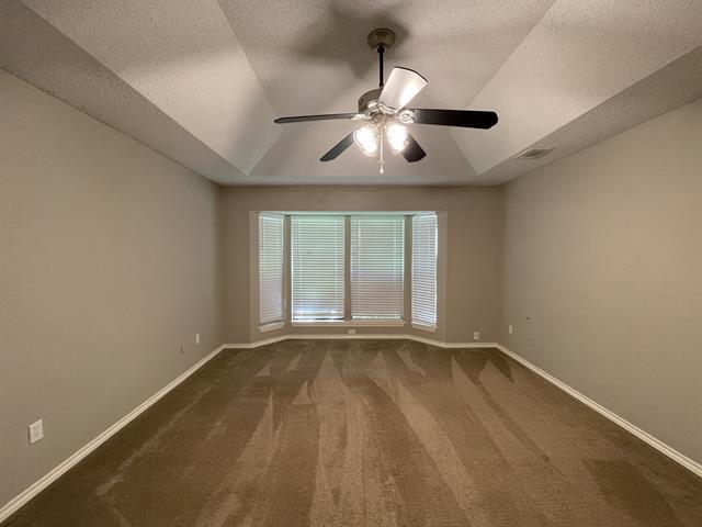 Photo - 6109 Kingswood Dr