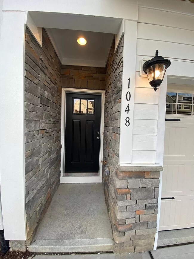Room in Townhome on Diamond Dove Ln