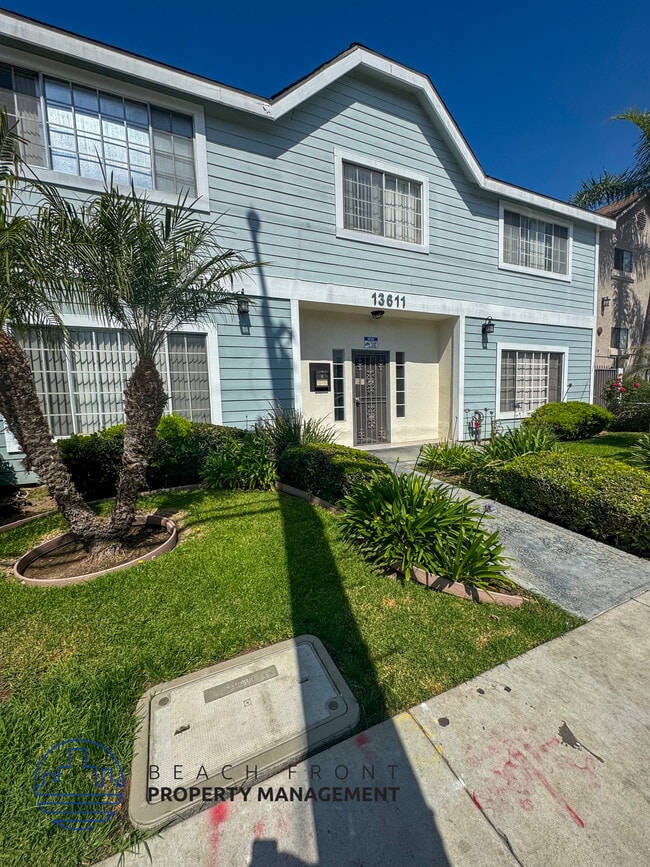 Photo - 13611 Kornblum Ave.