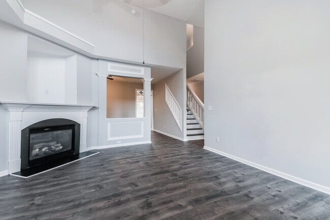 Photo - 1422 Southgate Dr