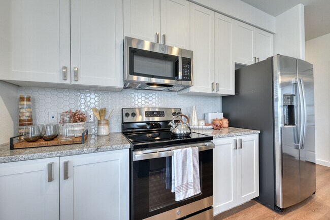 Photo - The Overlook at the Rim