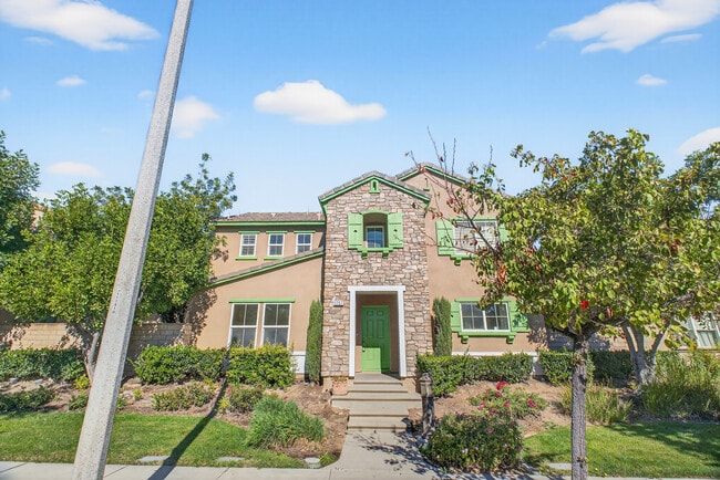 Photo - 1757 E Flora St