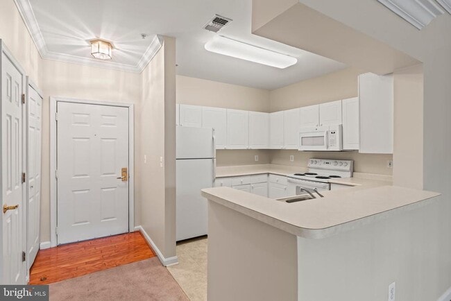 Photo - 4551 Strutfield Ln Unit 4125