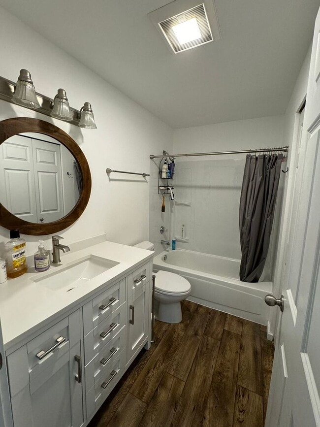 Photo - CLICK "REQUEST A TOUR" NOW!