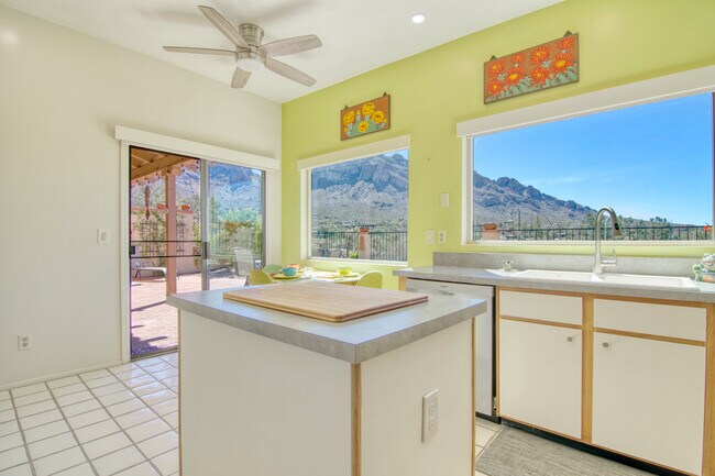 Photo - 784 Cam Diestro Casa Adosada