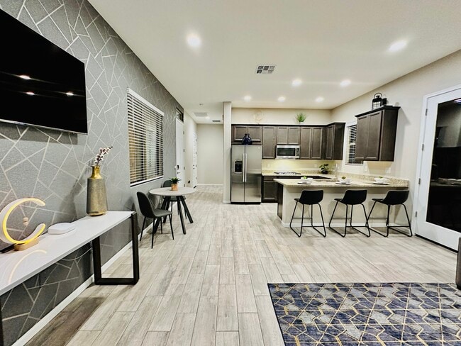 Photo - 8060 S Desert Indigo Dr