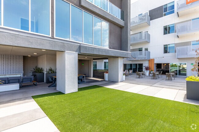 Resident Lounge