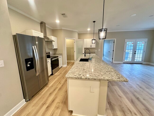 Photo - 226 Sylvan Rd