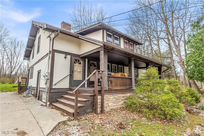 Building Photo - 300 W Grace St Unit 1/DN Rental