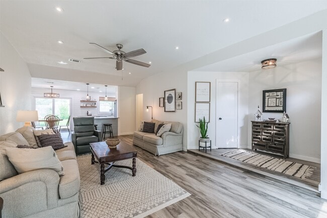 Photo - 1538 Park Meadow Dr