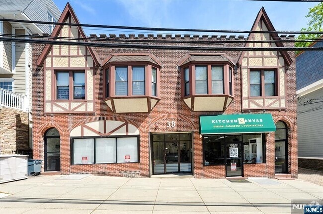 Building Photo - 38 River Edge Rd Unit 40B Rental