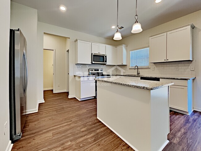 Photo - 55 Ivy Brook Dr