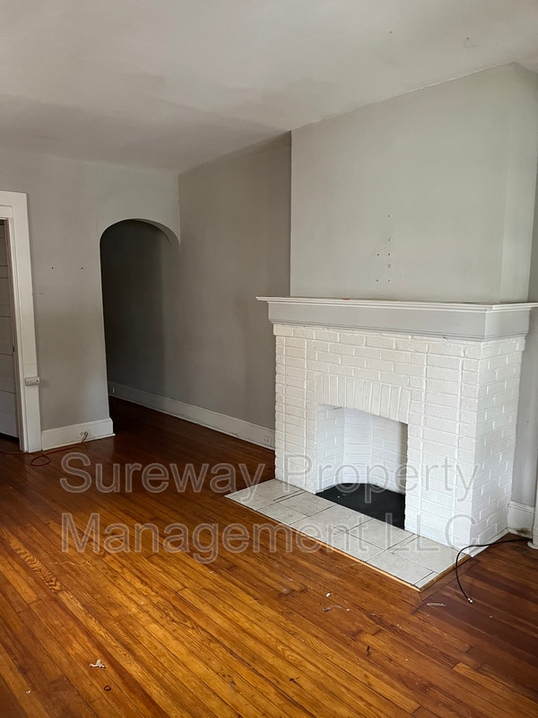 Photo - 330 Hillcrest Ave